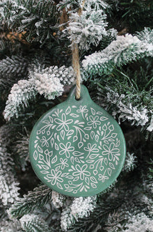  Light Green Floral Clay Ornament